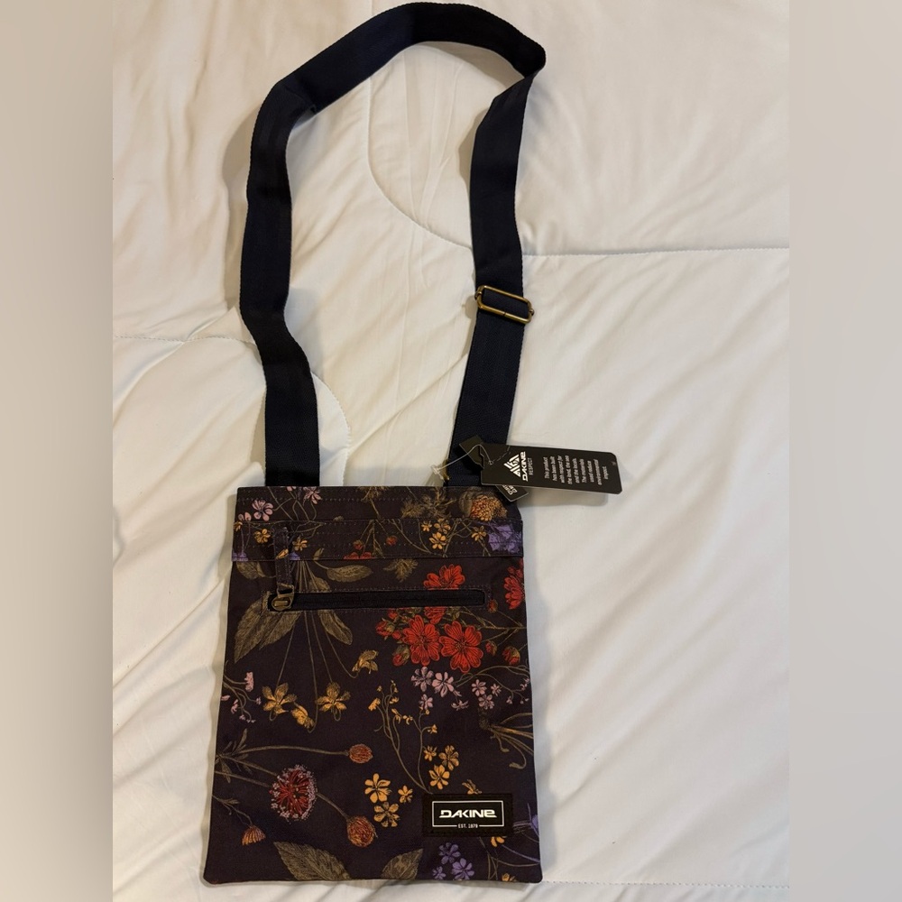 Dakine Floral Crossbody Jive Bag